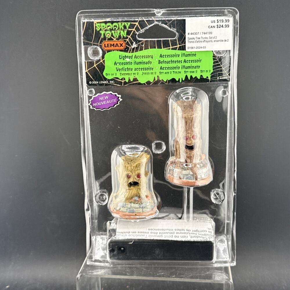 Lemax Spooky Town #54488 SPOOKY TREE TRUNKS Set of 2 Lighted Accessory Battery